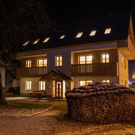 Apartments & Rooms Pr' Skalovc Bohinj Exterior photo