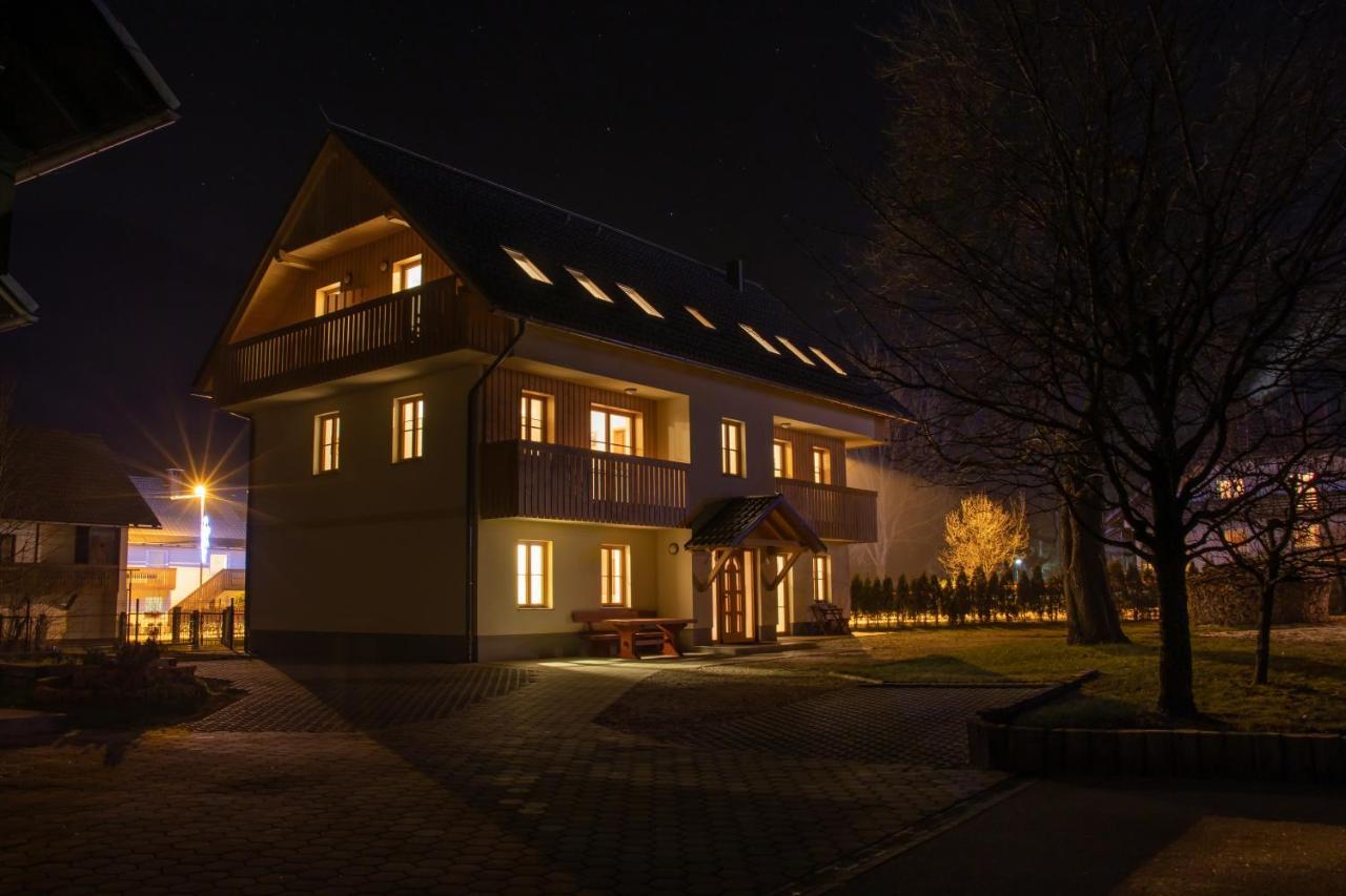 Apartments & Rooms Pr' Skalovc Bohinj Exterior photo