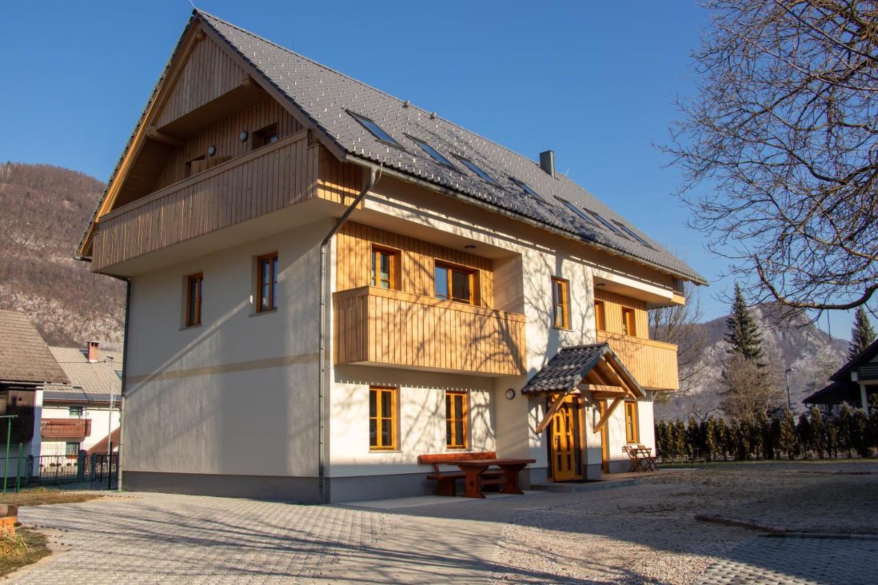 Apartments & Rooms Pr' Skalovc Bohinj Exterior photo