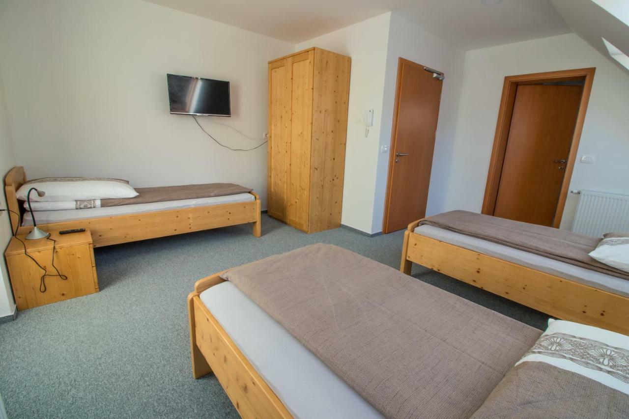 Apartments & Rooms Pr' Skalovc Bohinj Exterior photo