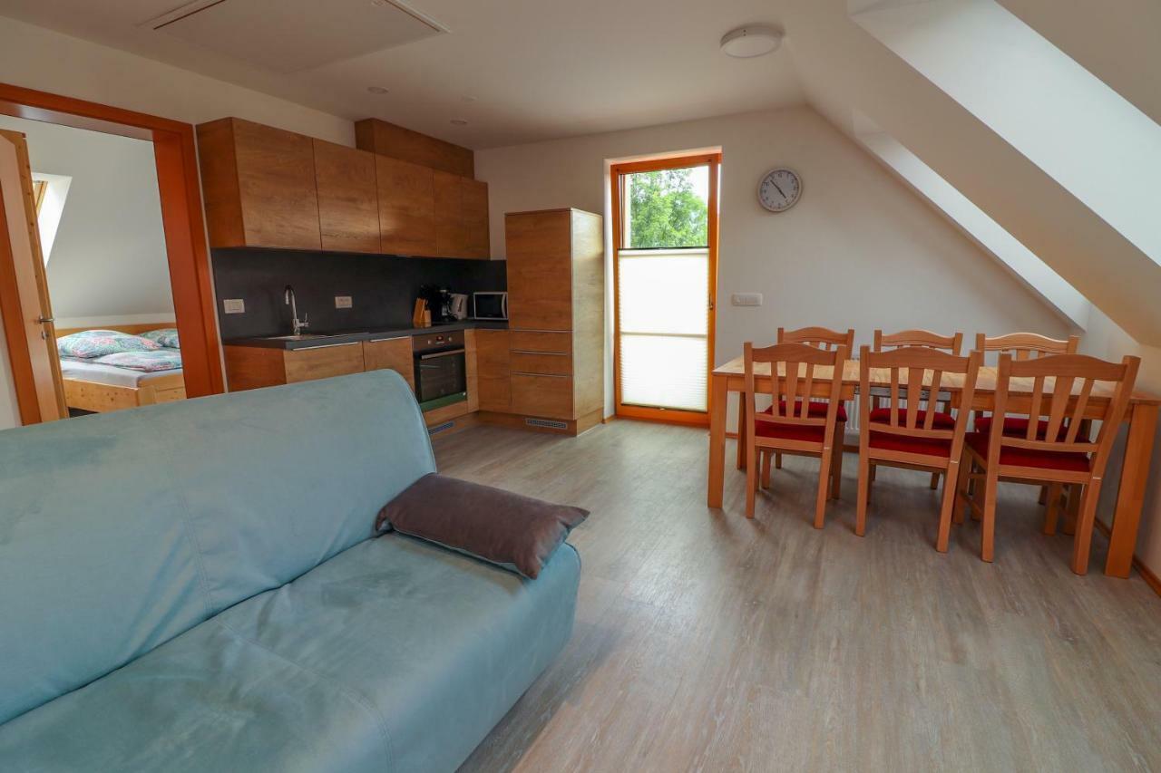 Apartments & Rooms Pr' Skalovc Bohinj Exterior photo